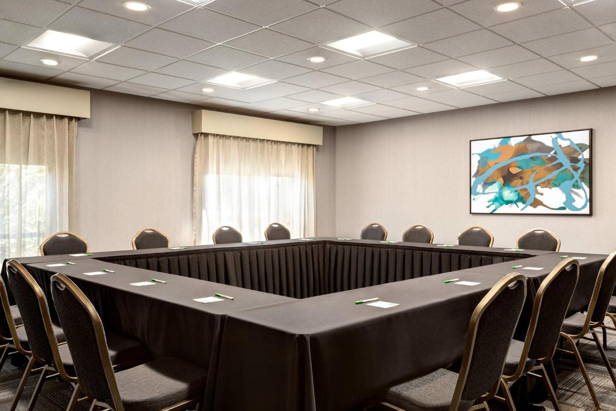 Holiday Inn Hotel & Suites Council Bluffs By Ihg Exterior photo