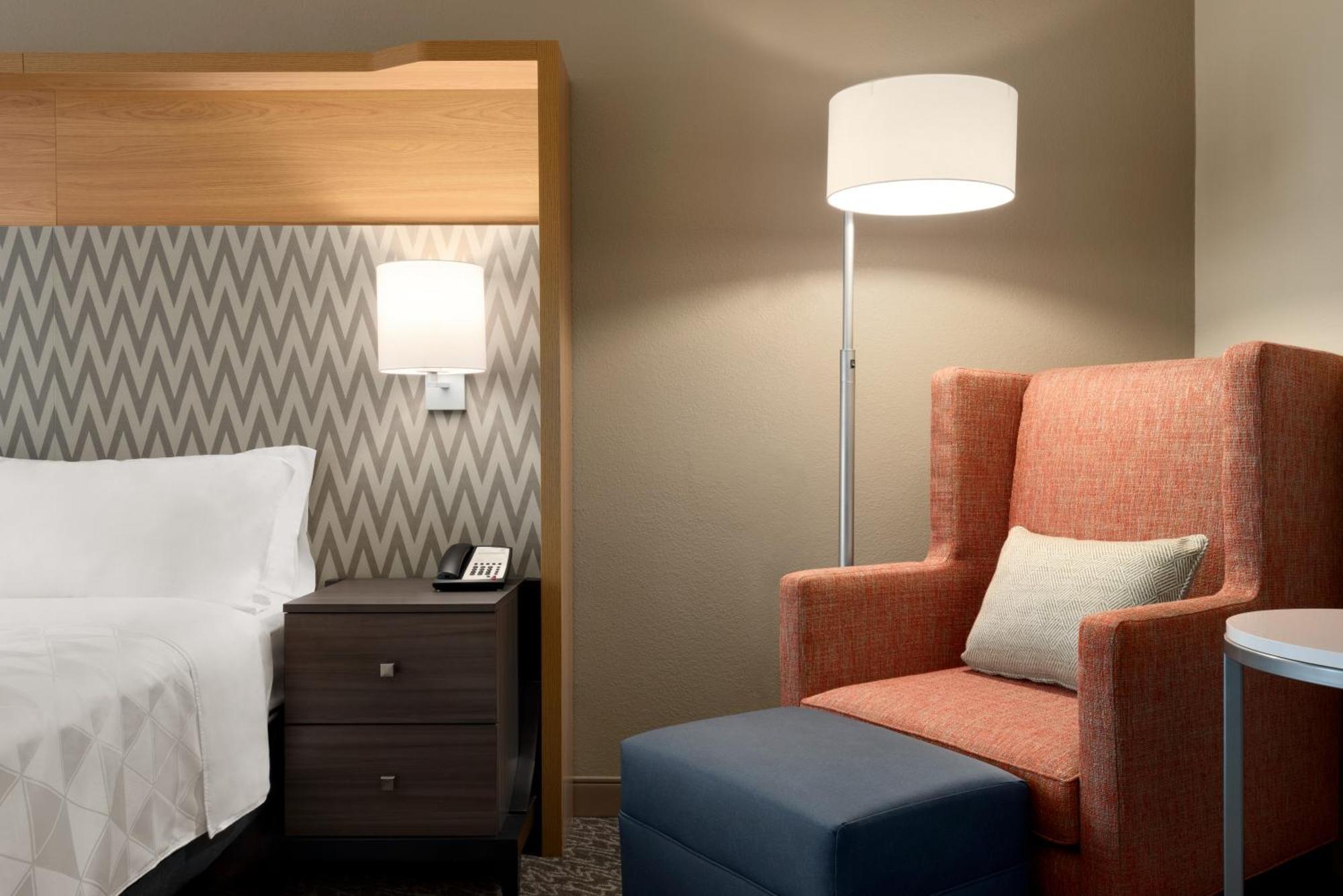 Holiday Inn Hotel & Suites Council Bluffs By Ihg Exterior photo